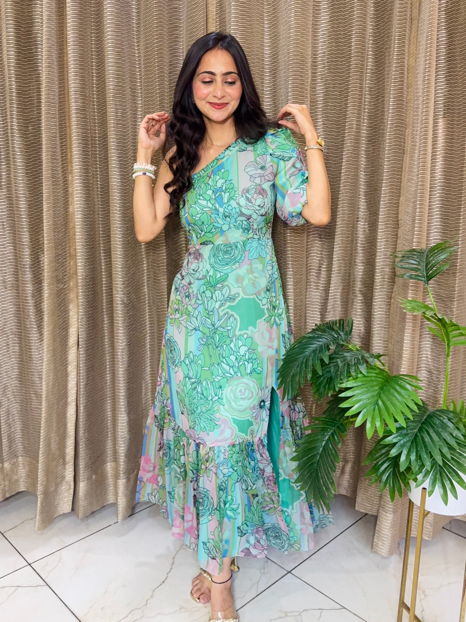 MAXI DRESSES