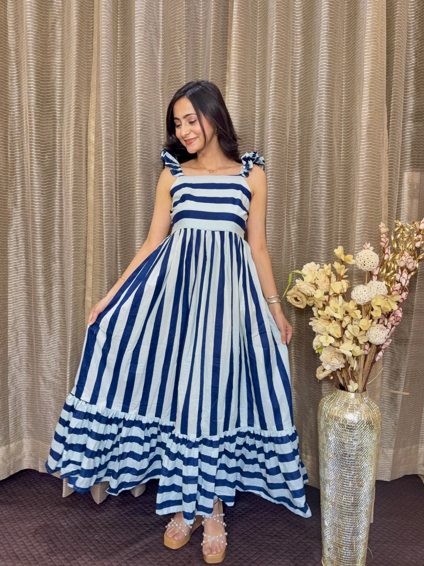 Thick blue stripped maxi dress