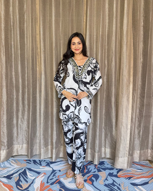 KRISHA COORD SET